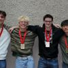 Goldmedaillengewinner Ruben Locher (3. v. l.)